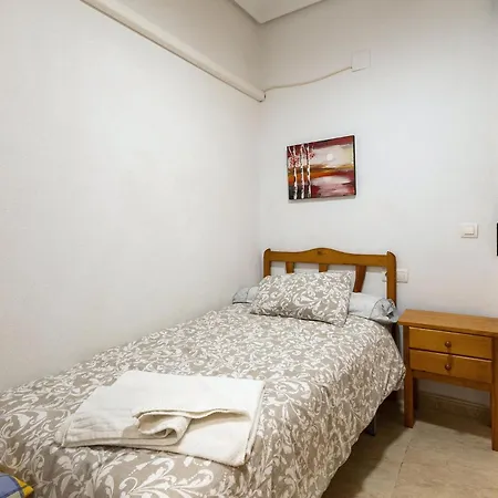 Apartment 2 Bedroom Lovely In Torrevieja