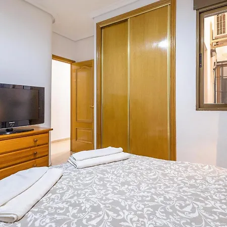 Apartment 2 Bedroom Lovely In